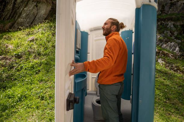 Best Porta potty rental near me  in Glenville, CT